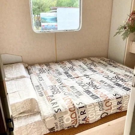 Caravan Rosa Kiten (Burgas)